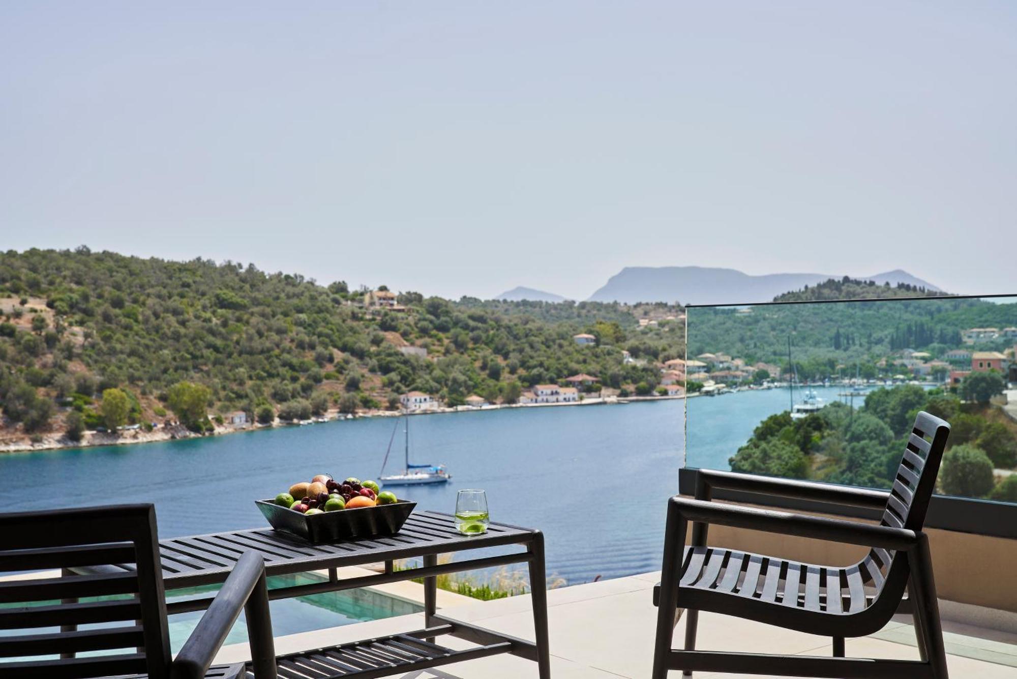 Azur Retreat Hotel Spartokhorion Ngoại thất bức ảnh